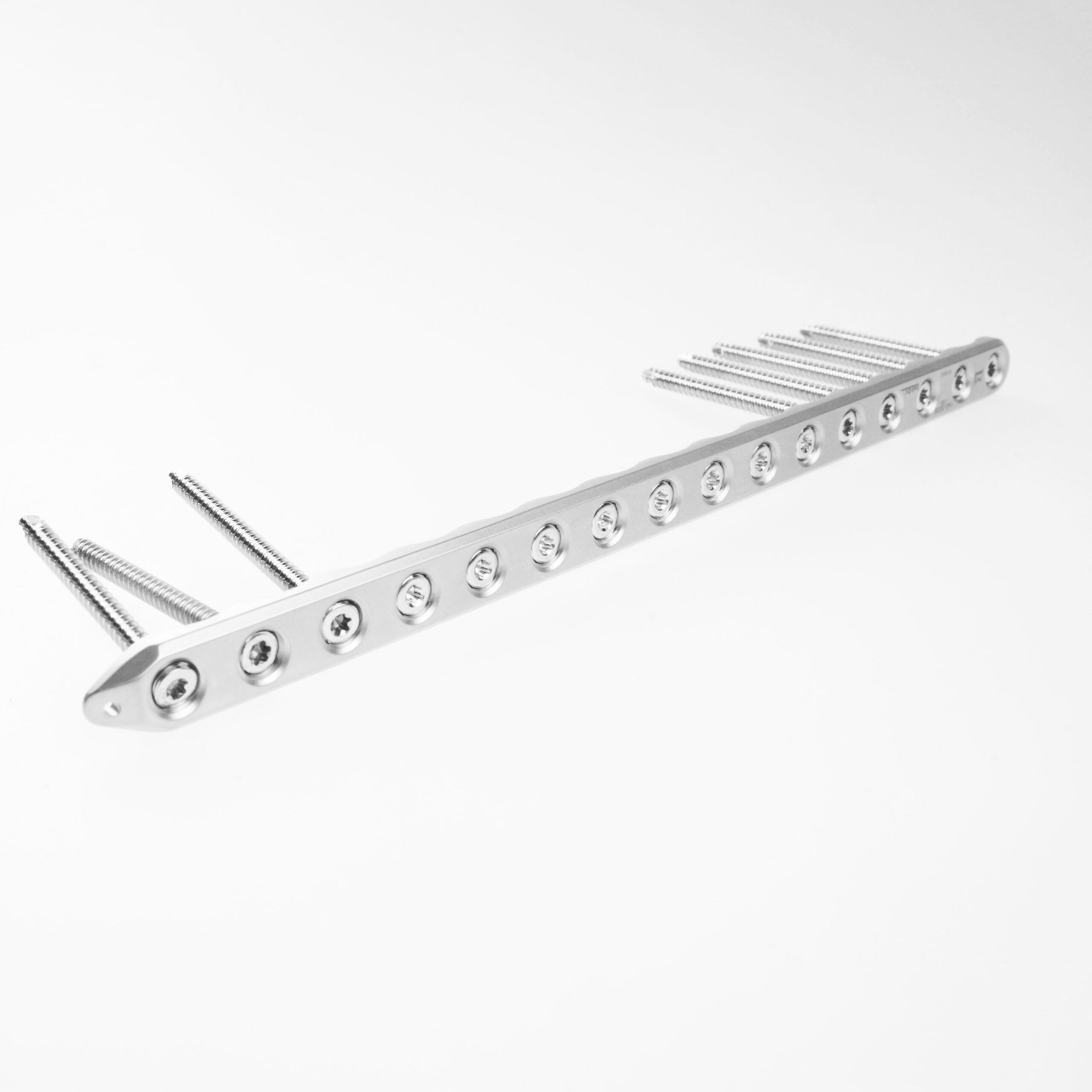 242-0027-35 Straight Plate_1x_JPG_sq